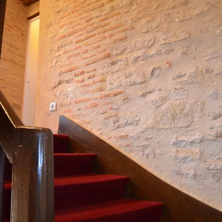 ホテル Des Tonneliers ボーヌ