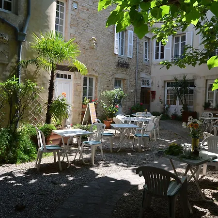 Des Tonneliers Hotel 3*