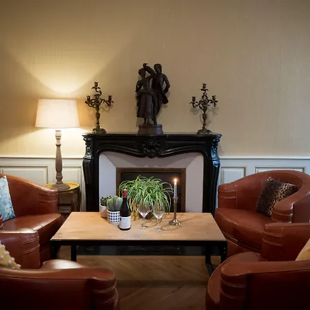 Des Tonneliers 3* ボーヌ