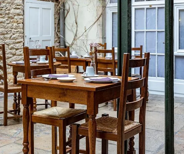 Hotel Des Tonneliers 3*