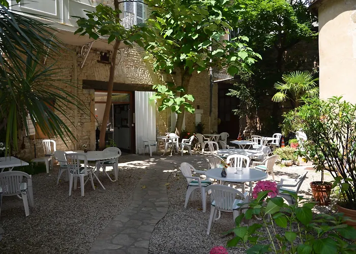 Des Tonneliers Hotel