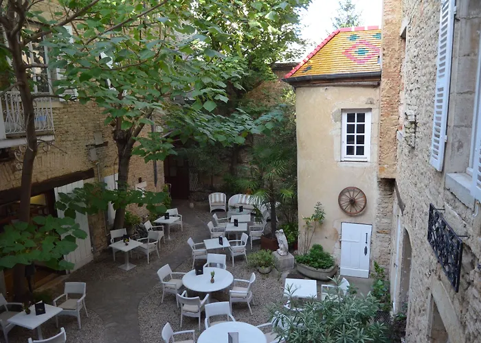 Des Tonneliers 3* Beaune (Cote d'Or)